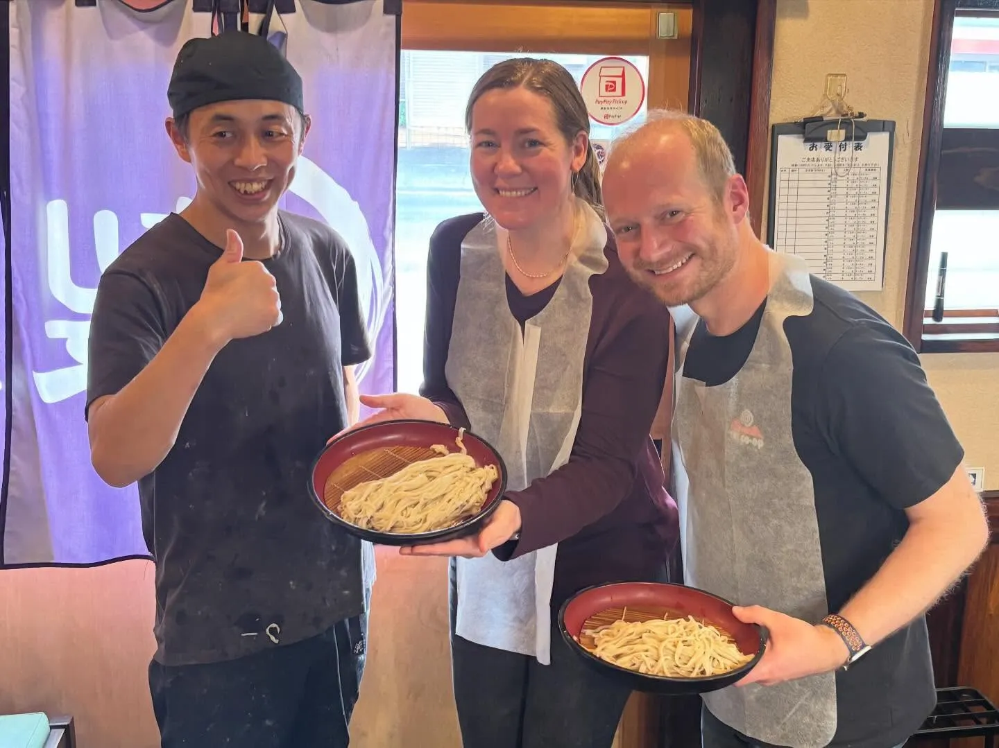 新婚旅行で選ばれた「奈良のそば打ち体験」―アメリカからのお客...